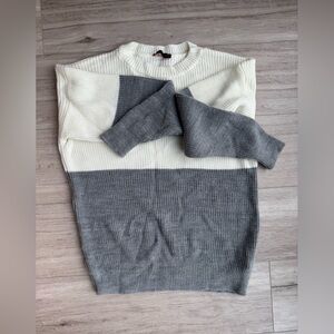 Color Block Sweater in Cream and Gray